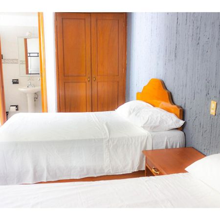 Oyo Hotel San Felipe Inn Oaxaca Exterior photo